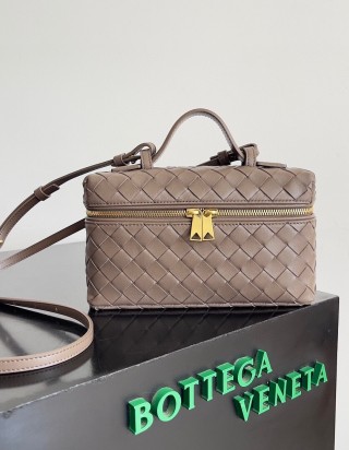 보테가 베네타 뱅뱅 베네티 케이스