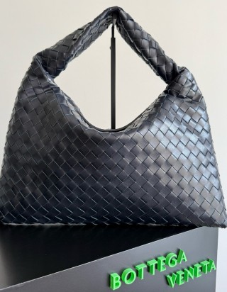 보테가 베네타 미디움 홉