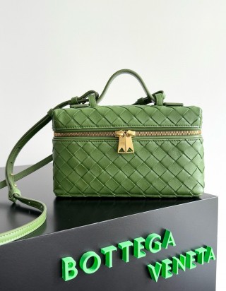 보테가 베네타 뱅뱅 베네티 케이스