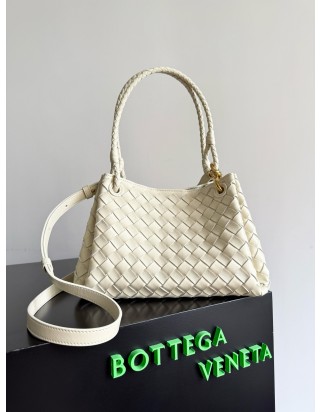 보테가 베네타 파라슈트 미디움