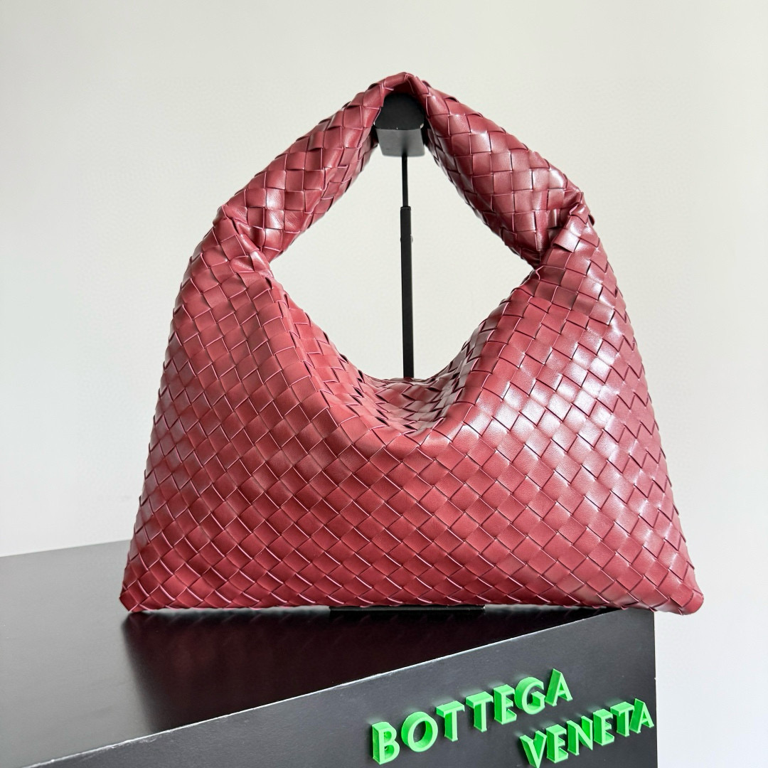 보테가 베네타 미디움 홉