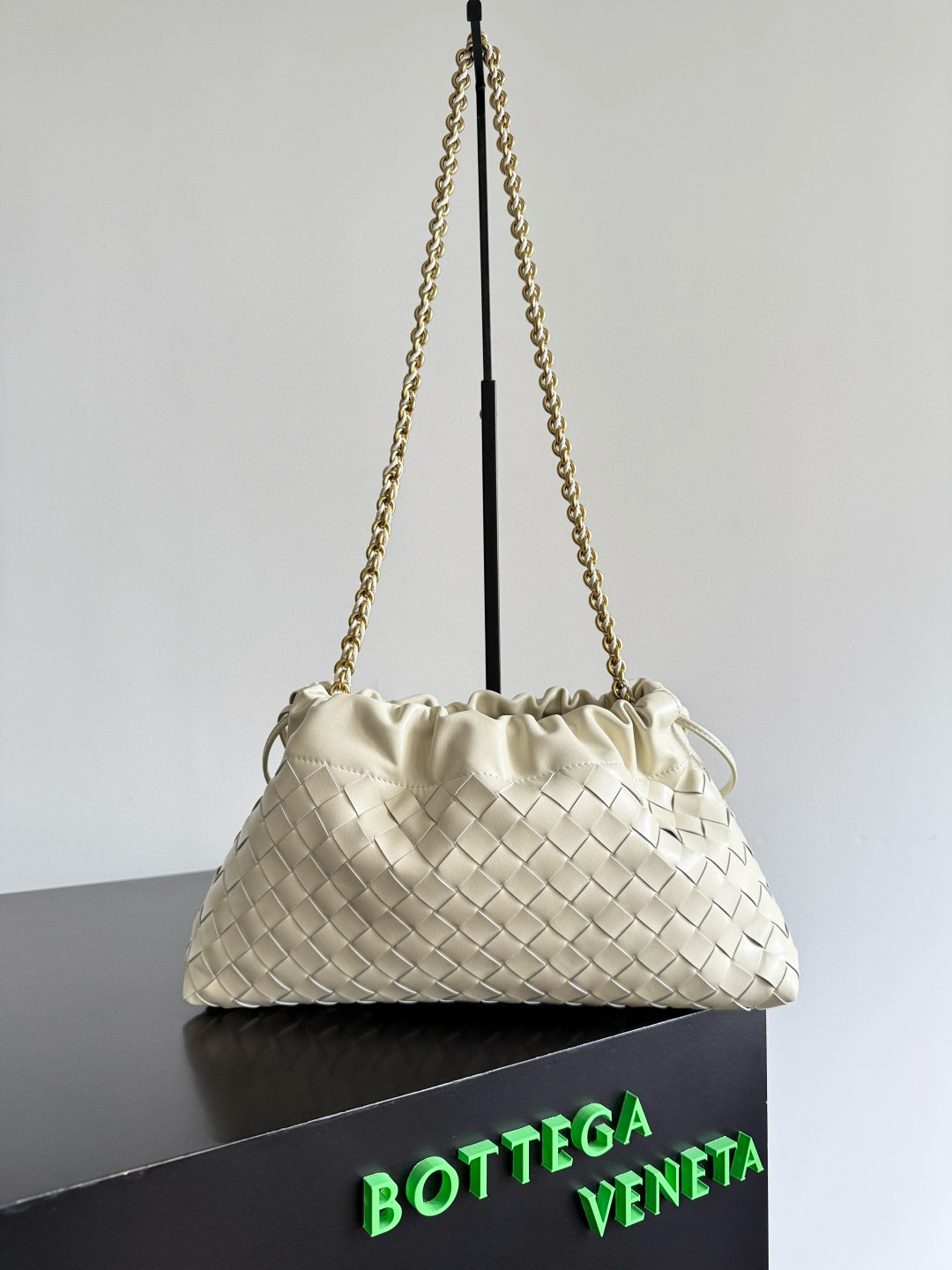 보테가 베네타 더스트 백 노떼