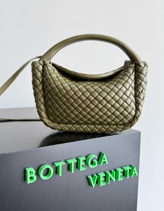 보테가 베네타 스몰 코블 탑 핸들 백