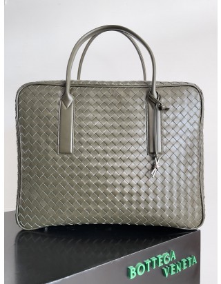 보테가 베네타 겟어웨이 브리스 케이스