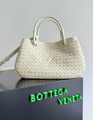 보태가 베네타 바스켓 백