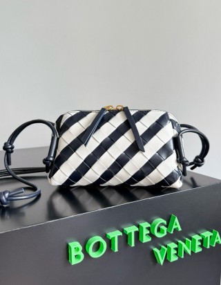 보테가 베네타 탑 핸들 루프 백 스몰