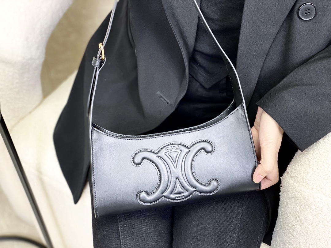 셀린느 트리오페 퀴르 숄더 백