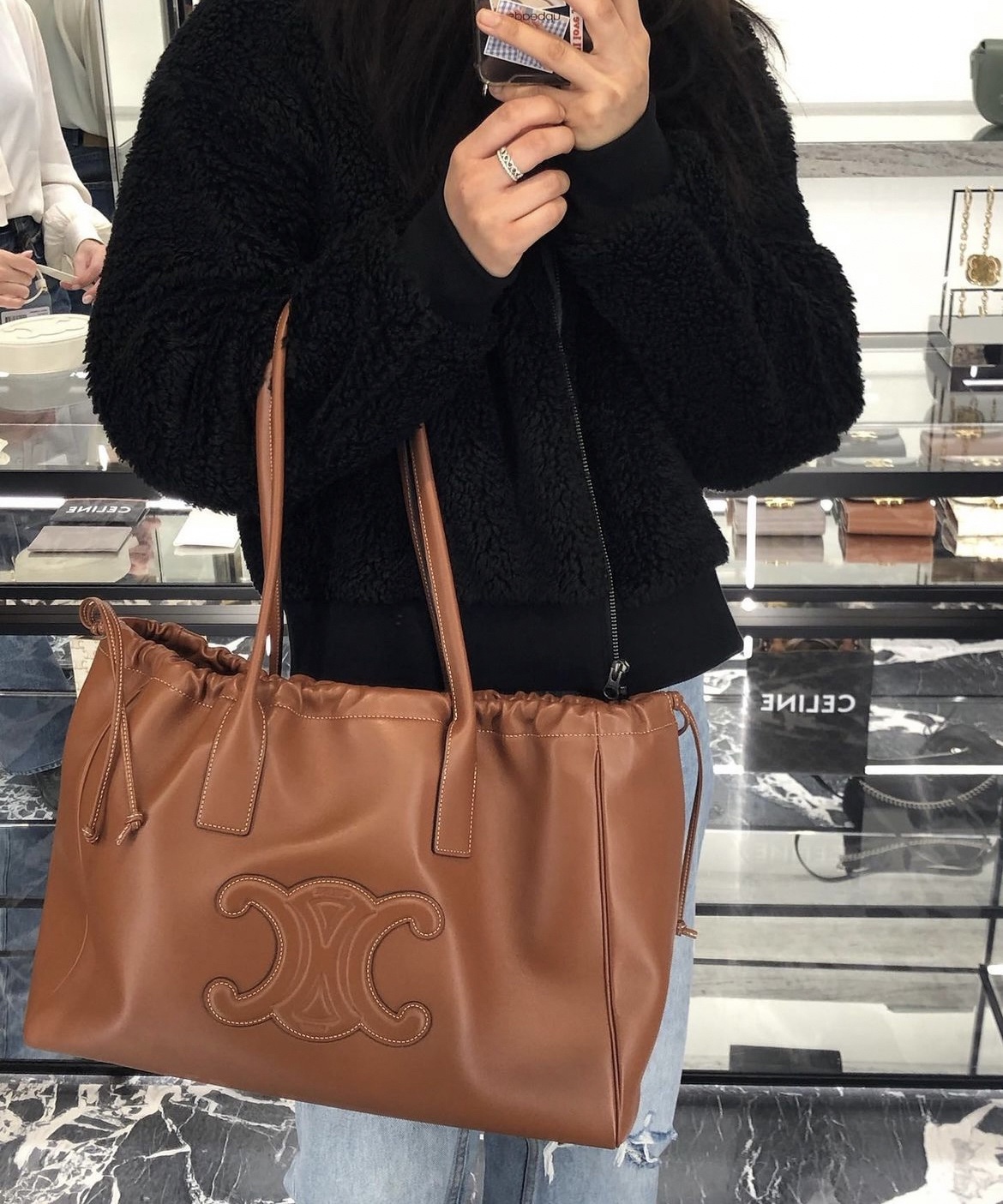 셀린느 카바스 트리옹프 라지