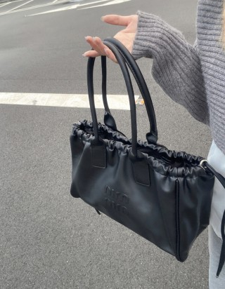 셀린느 카바스 트리옹프 스몰