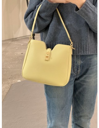 셀린느 까미르 16 소프트 스몰