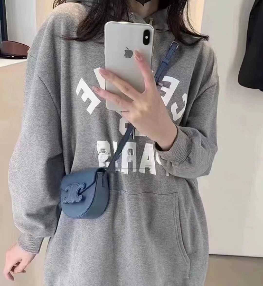 셀린느 미니 베사체 퀴르 트리옹프