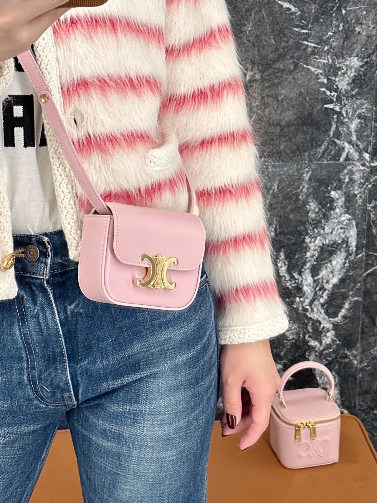 셀린느 미니 클로드 트리웅페 캔버스 백