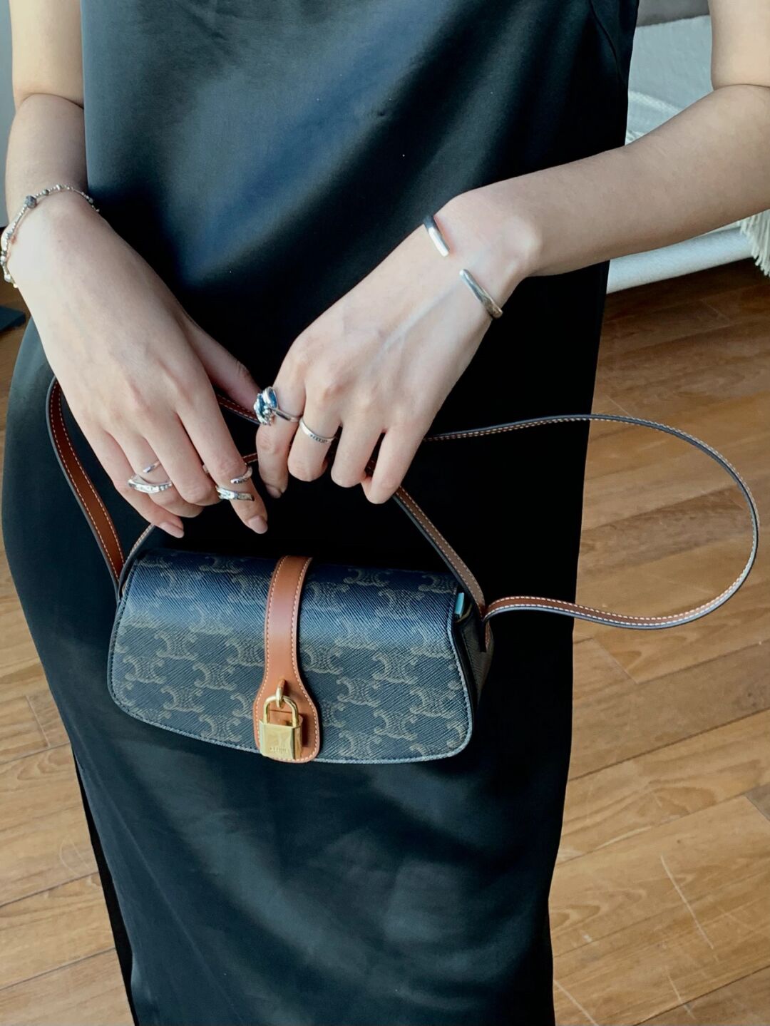 셀린느 타부 클러치 백