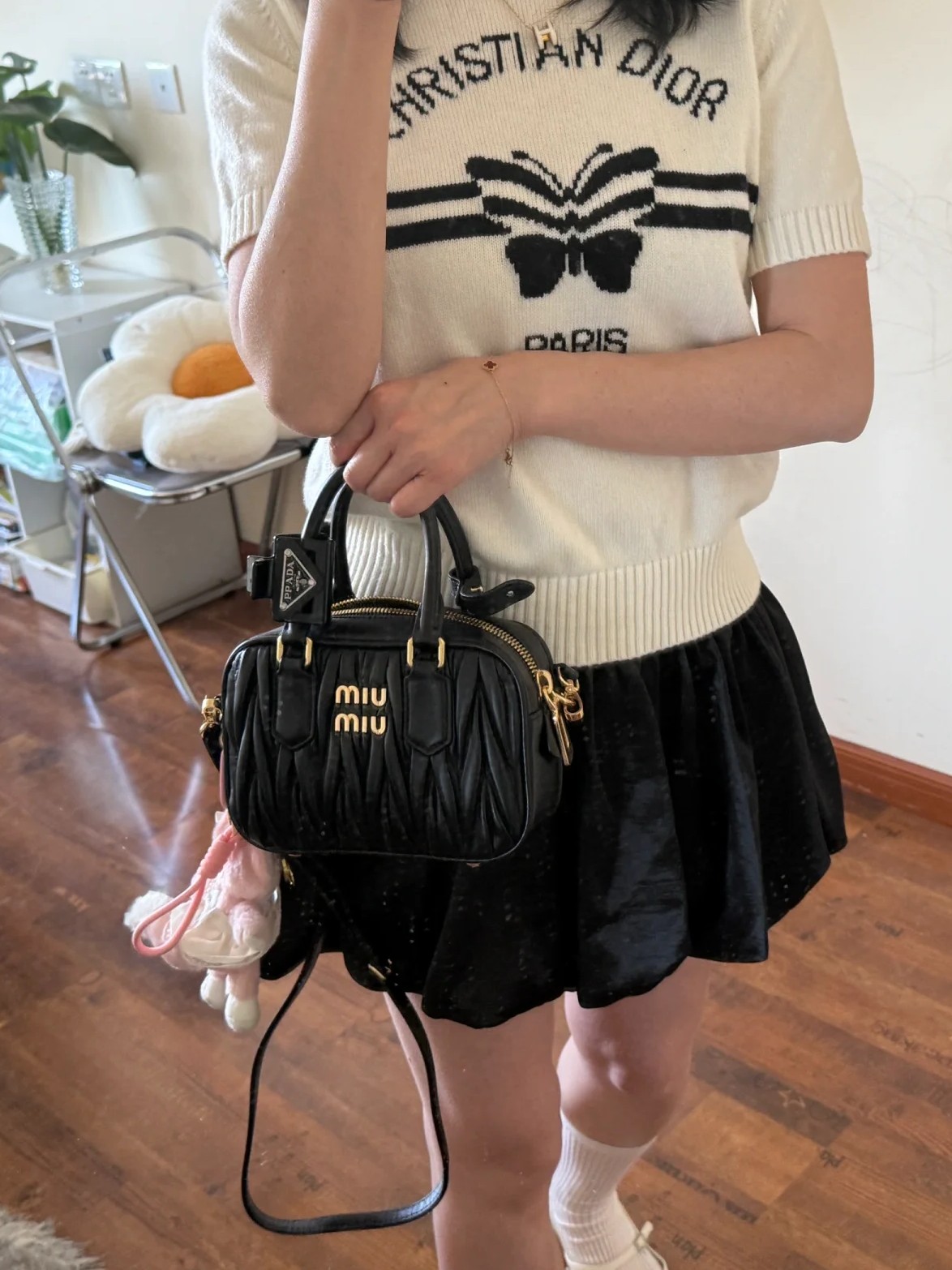 미우미우 아르카디 마테라쎄 나파 가죽 백 스몰