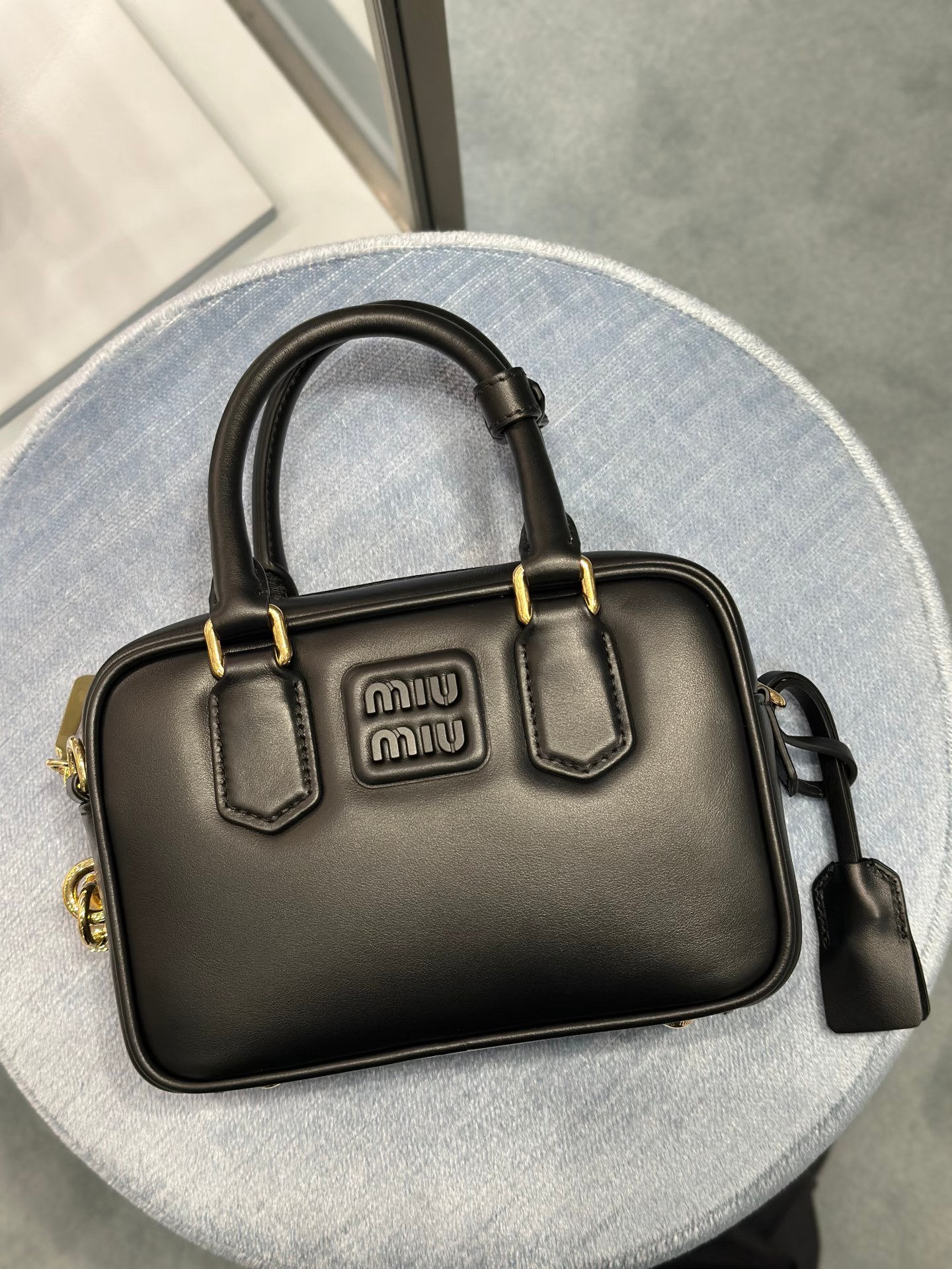 미우미우 아르카디 백 스몰