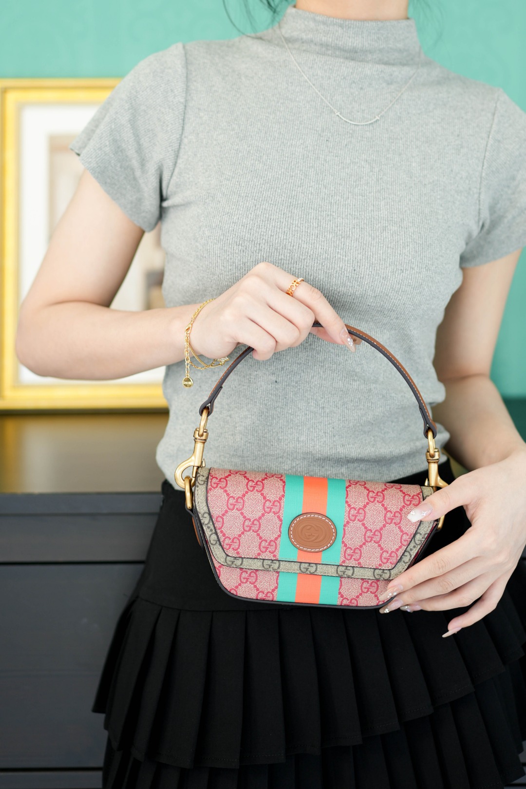 구찌 웹 GG 탑 핸들 미니 백