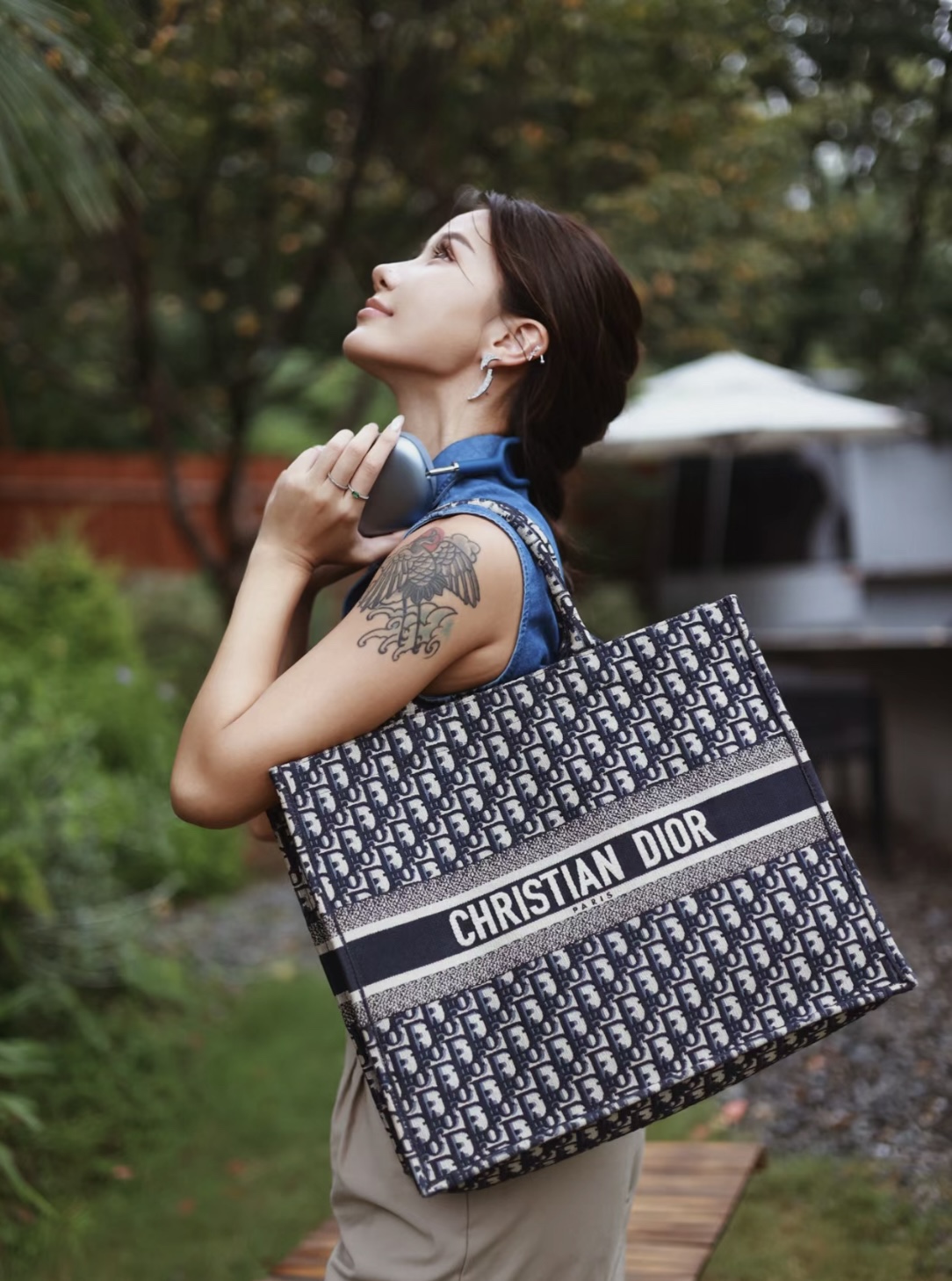 디올 북 토트 백 라지