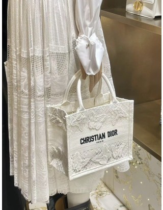 디올 북 토트백 화이트 스몰
