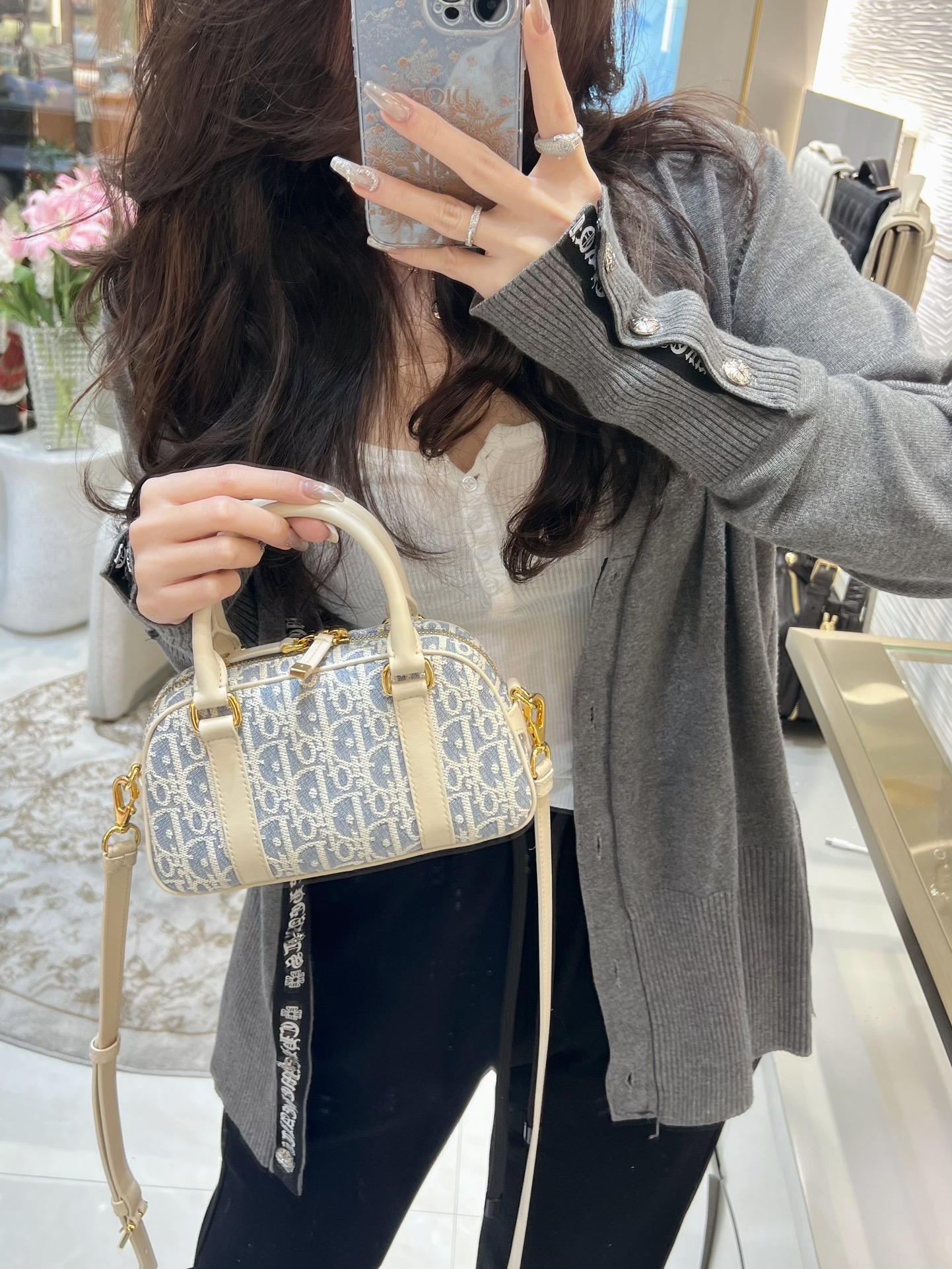 디올 디-바이브 이스트 웨스트 나노 백