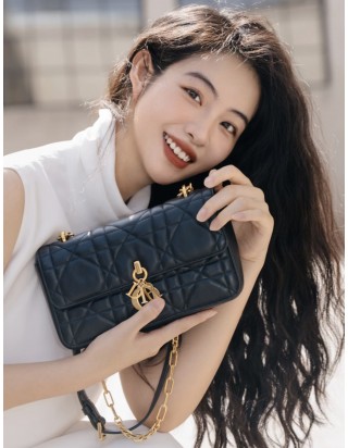 디올 미스 데이지 미니 백