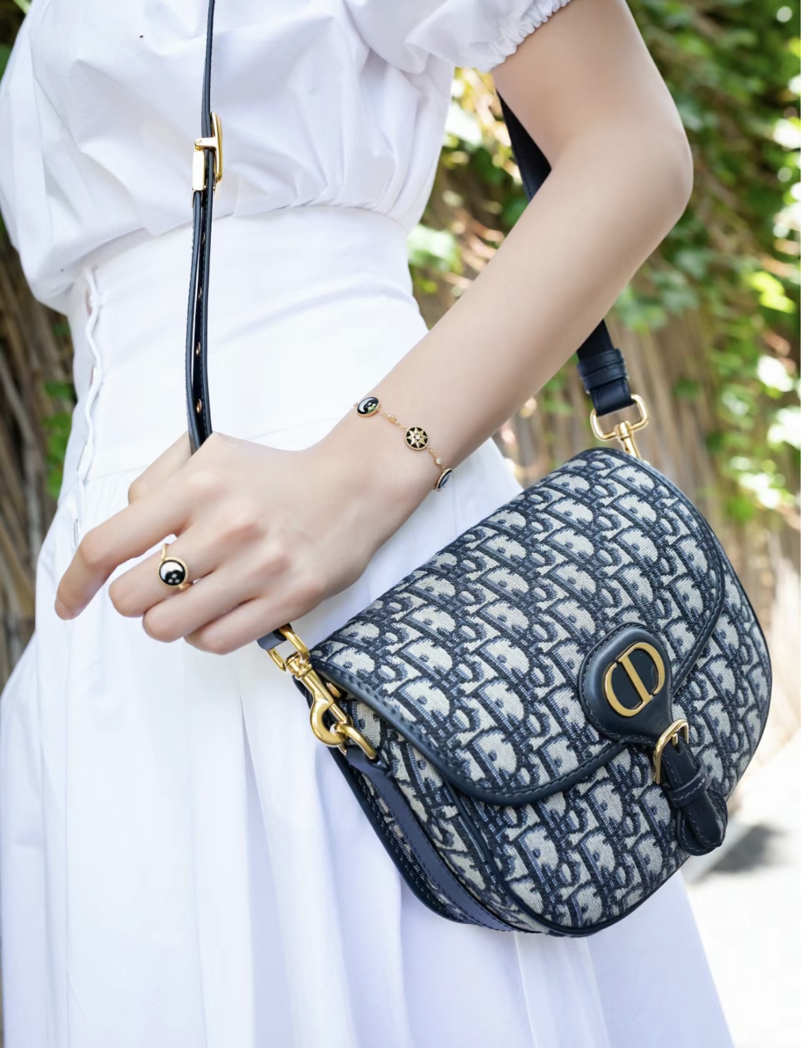 디올 바비백 미디움