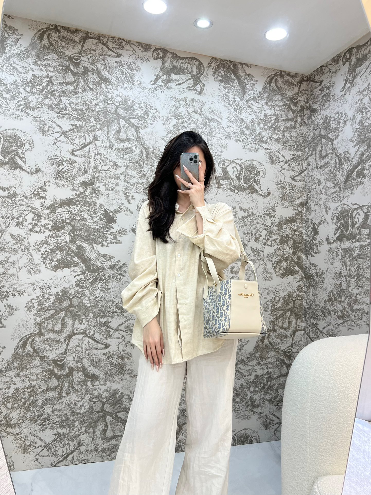 디올 시그니처 스몰 버킷백