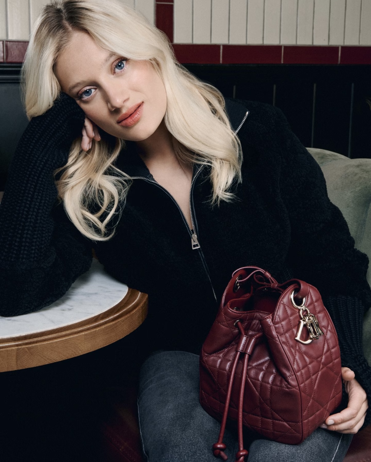 디올 디-모션 스몰