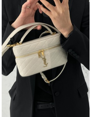 생로랑 가비 베네티 백