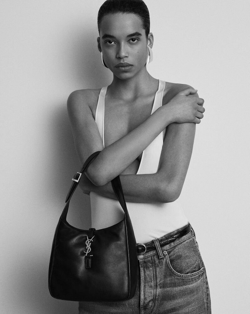 생로랑 르 5 아 7 호보백