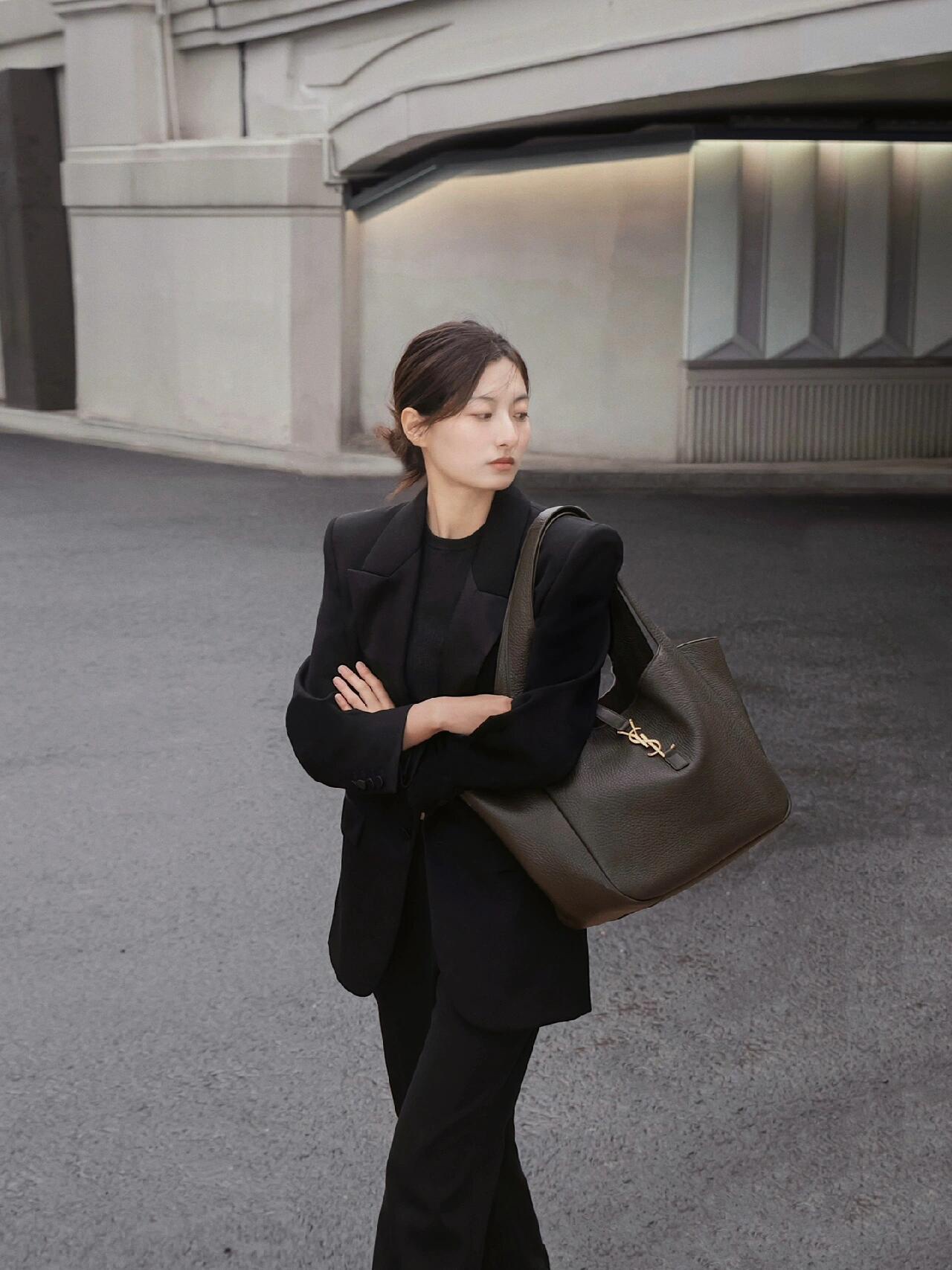 생로랑 5 아 7 베아 토트백 라지