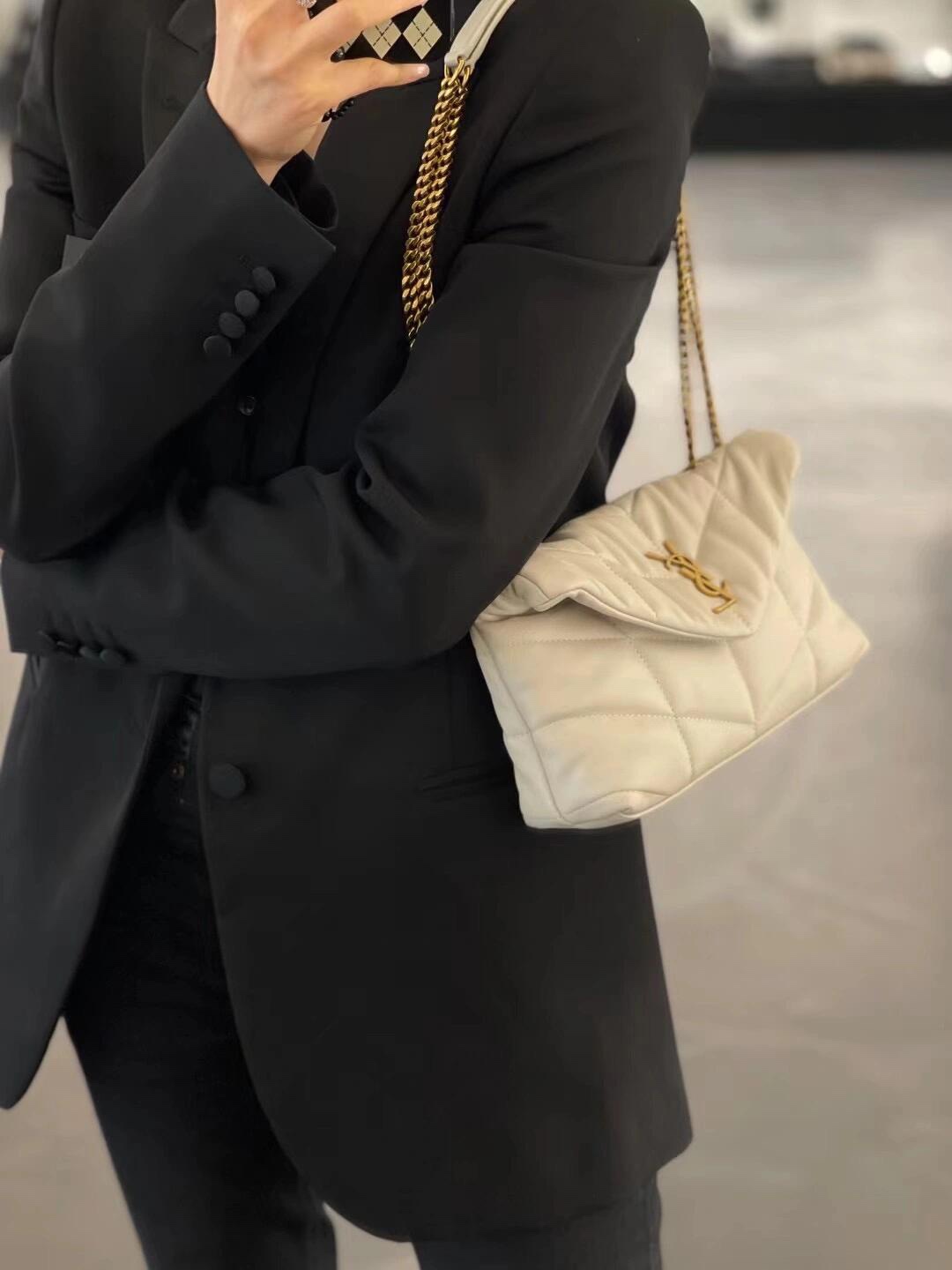 생로랑 루루 푸퍼백