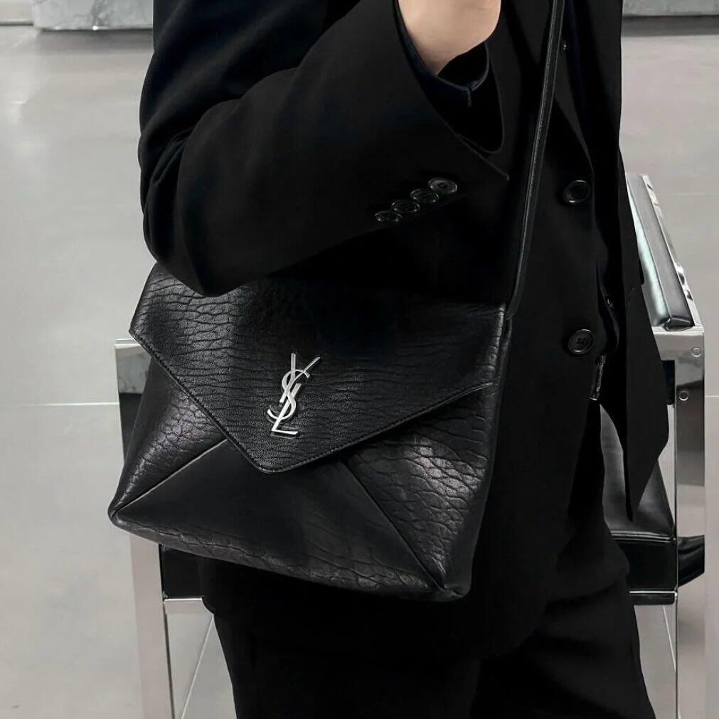 생로랑 카산드라 엔벨로프 메신저 백