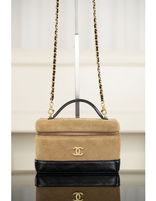샤넬 26SS 체인 탑 핸들 코스메틱 케이스