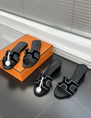 에르메스 오란 샌들