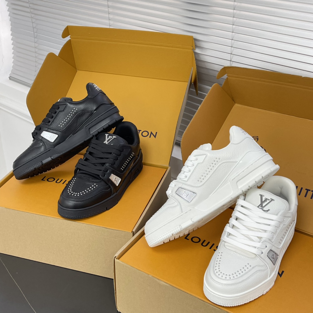 루이비통 트레이너 스니커즈