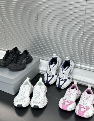 발렌시아가 먼데이 스니커즈