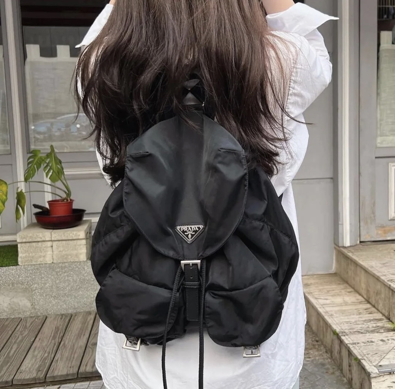 프라다 미디움 리나일론 백팩