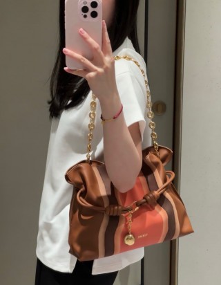 로에베 플라멩코 클러치 랜드스케이프