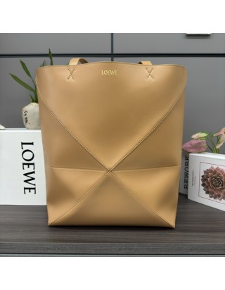 로에베 퍼즐 폴드 토트 백 라지