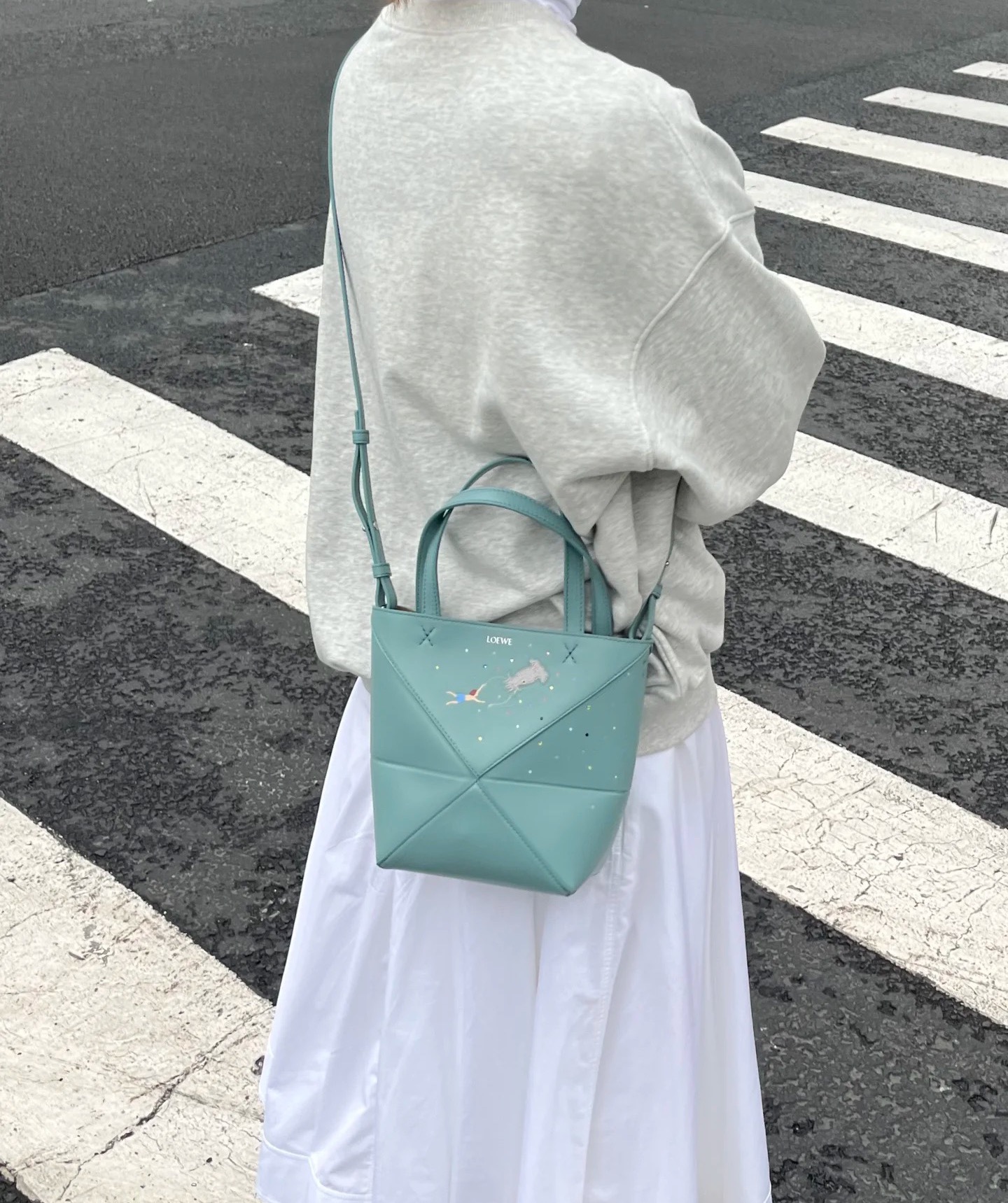 로에베 엑스 스나 후지타 펭권 미니 퍼즐 폴더 토트