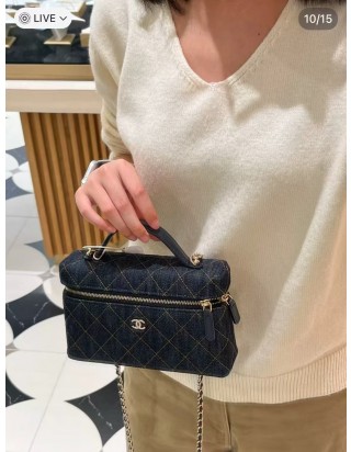 샤넬 26A 클래식 데님 코스메틱 케이스