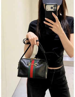 구찌 홀스빗 웹 스몰 카메라 백